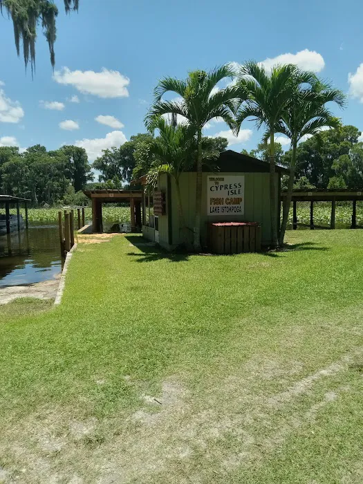 Cypress Isle RV Park & Marina Picture 4