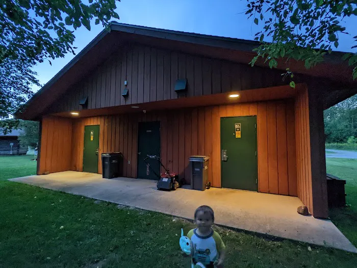 Paint River Hills Campground and Cabins Picture 3