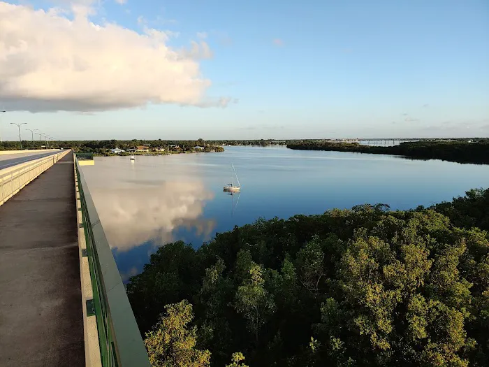 Riverland Picture 10