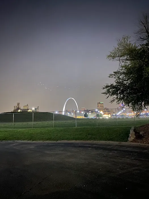 DraftKings at Casino Queen RV Park Picture 9