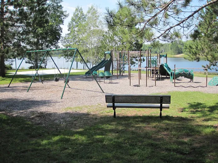 Gibson Lake Park & Campgrounds Picture 2