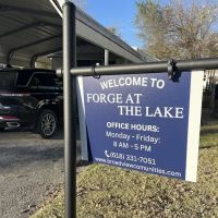 Forge at the Lake ico