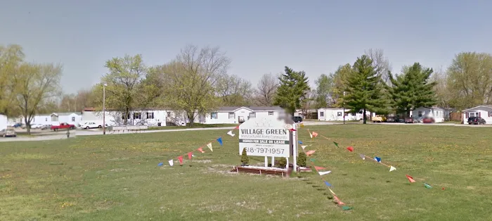 Village Green Commons Picture 9
