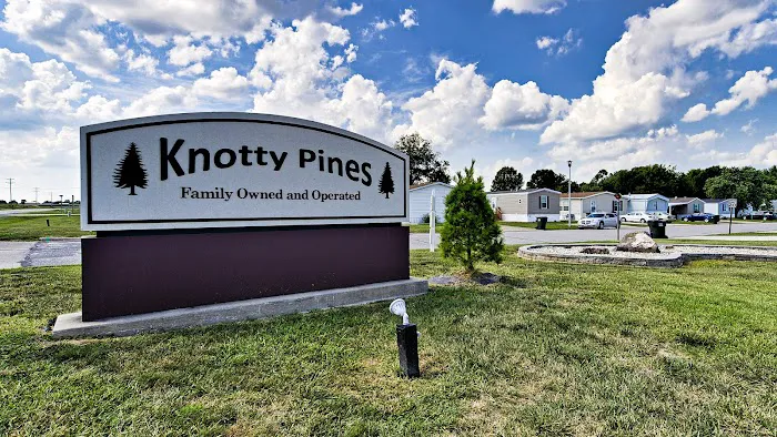 Knotty Pines Picture 9