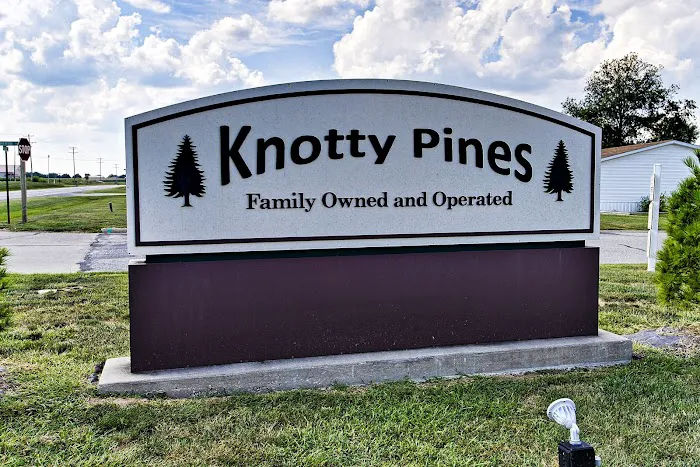Knotty Pines Picture 10