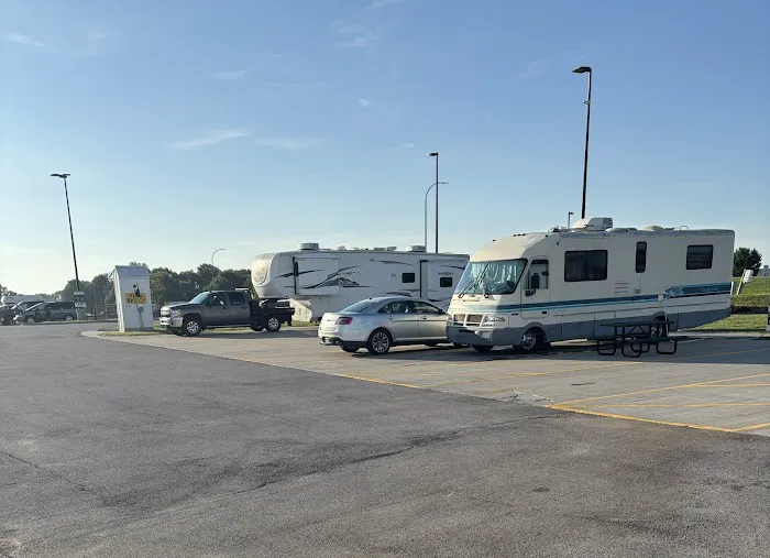 Love's RV Hookup Picture 8