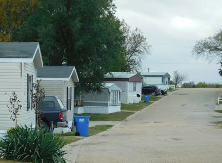Shawnee Hills Manufactured Home Community