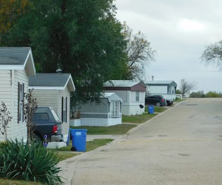 Shawnee Hills Manufactured Home Community