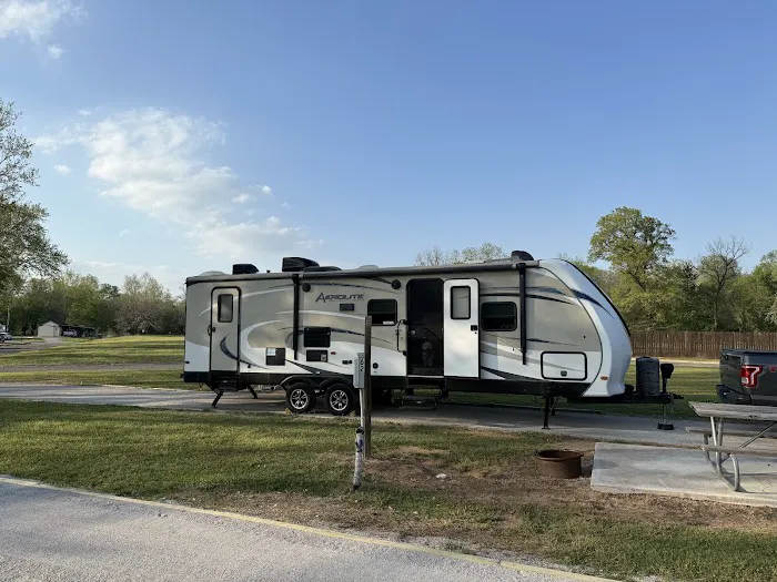 Evergreen RV Park Picture 4