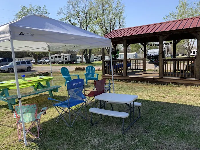 Evergreen RV Park Picture 10