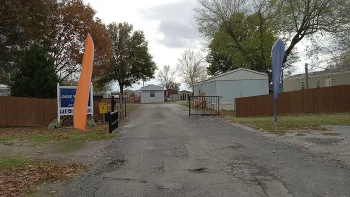 Westside Mobile Home Park Picture 5