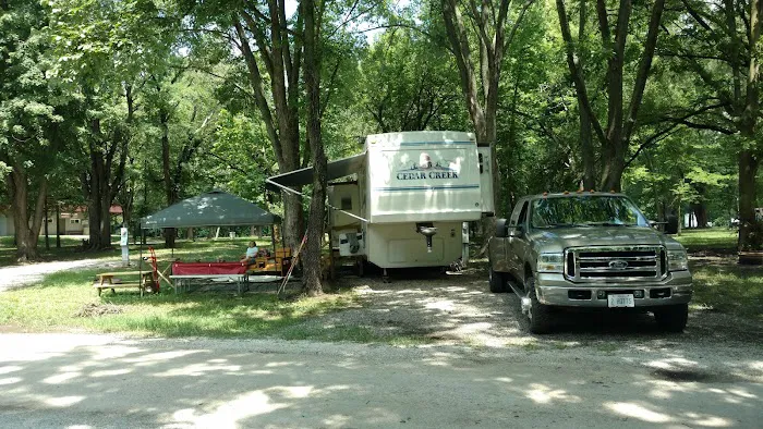 Carlyle Village Campground Picture 3