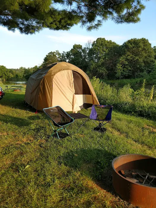 Veterans Memorial Campground Picture 4
