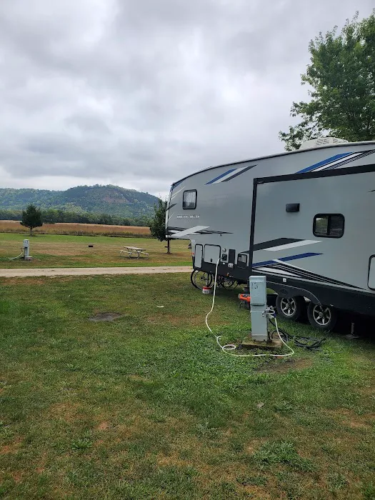Cushon's Peak Campground Picture 3