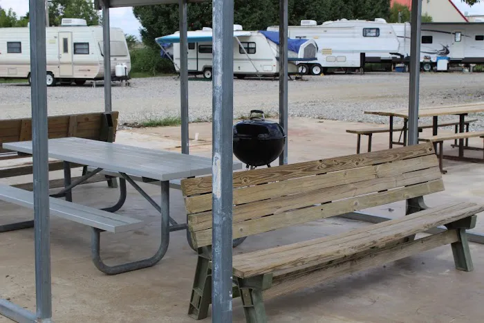 Sticklers RV Park Picture 1