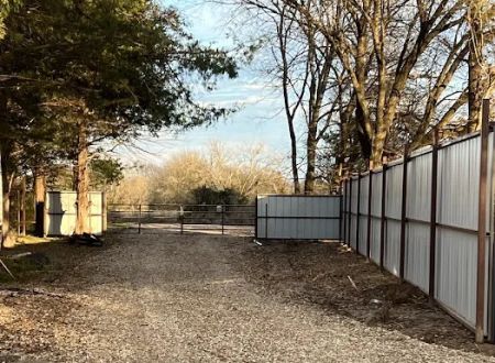 J & D RV Resort and Storage