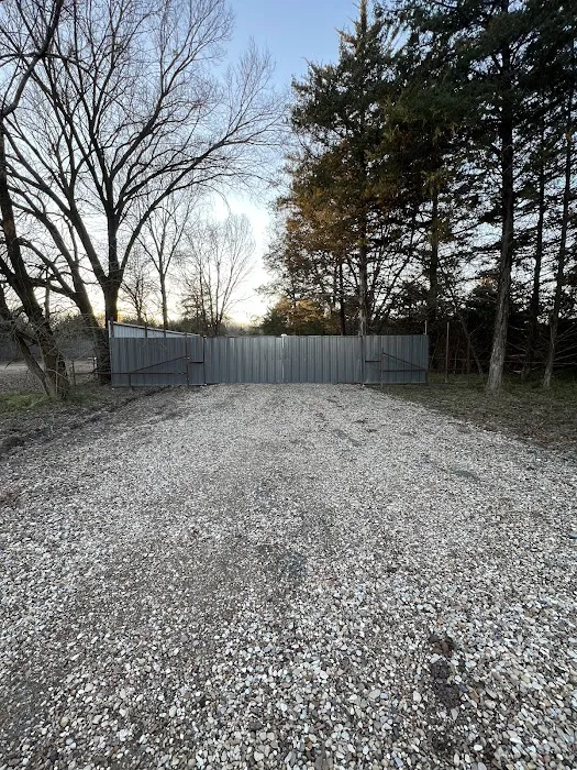 J & D RV Resort and Storage Picture 4