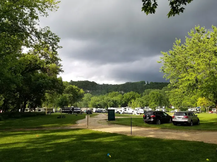 Eagle Cliff Campground Picture 1