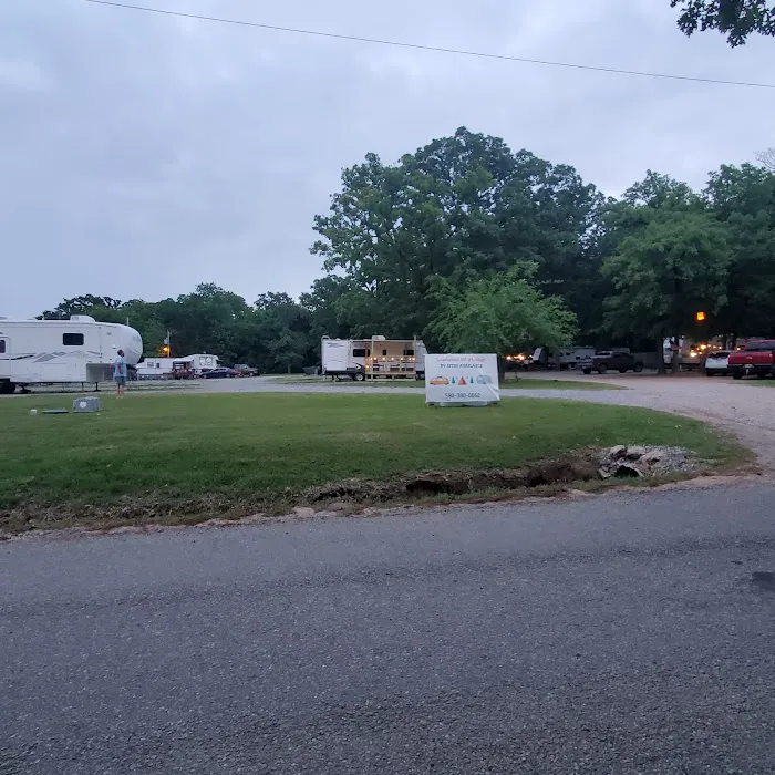 Lakewood RV & Lodge Picture 2