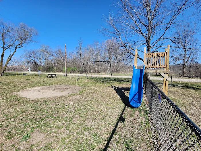 Lake Road Campground Picture 6