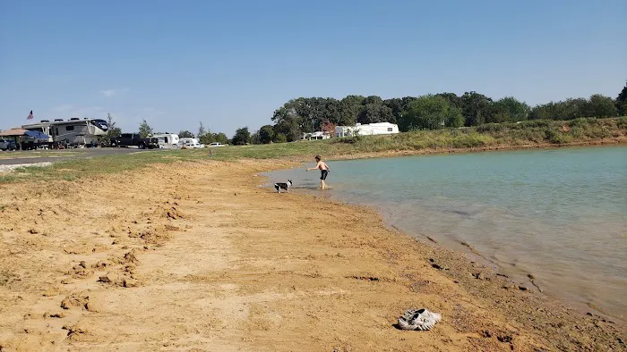 LakeTexoma HillTop RV Resort Picture 3