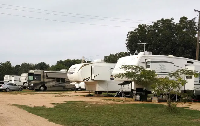 Hwy 22 RV Park Picture 3