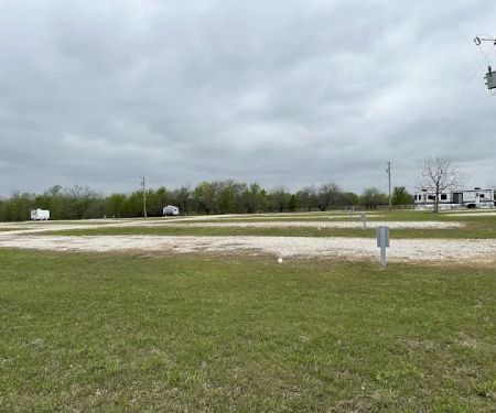 Hwy 70 RV Park and Storage - Madill