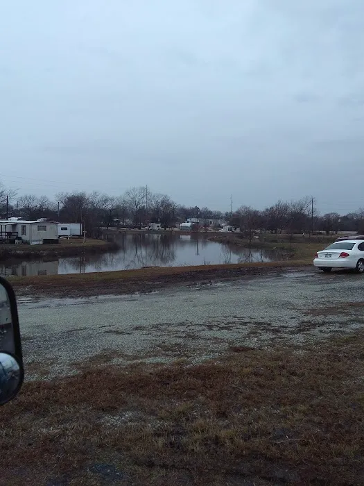 Twin Lakes RV Park Picture 9