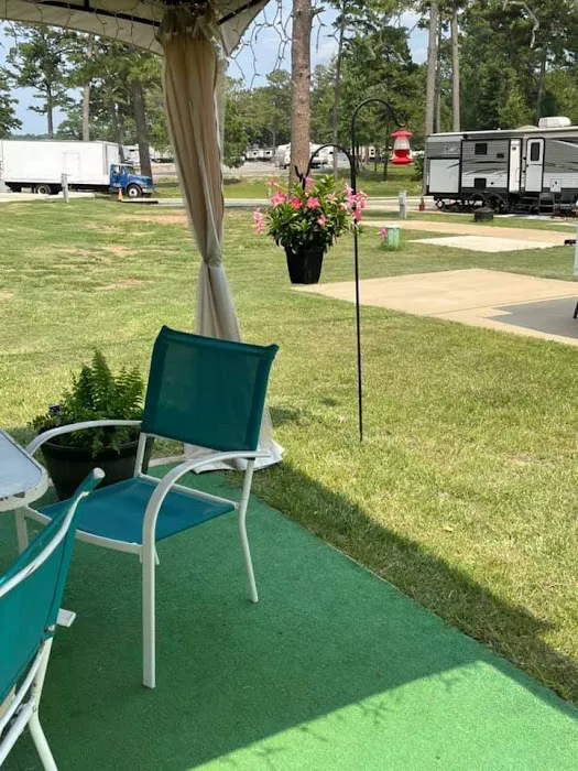 Forest Lake RV Park and Events, LLC Picture 3