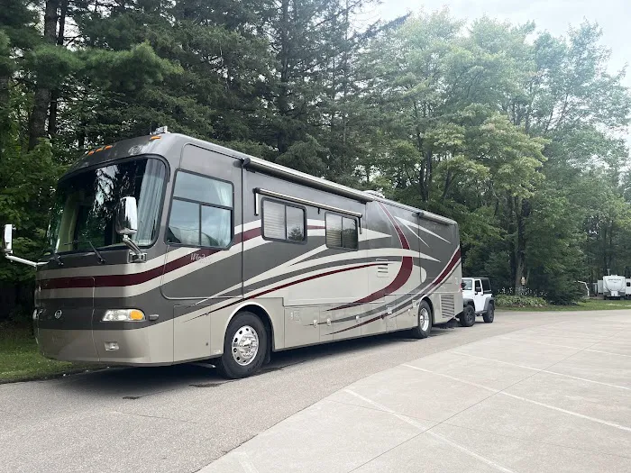 Pine Grove Campground Picture 9