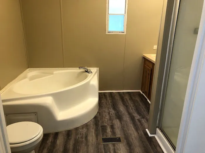 Madeline Heights Mobile Home Park Picture 9