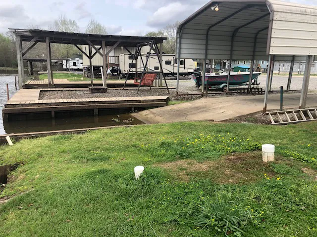 Old River RV Park Picture 6
