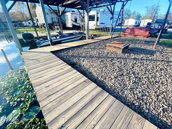Old River RV Park Picture 10