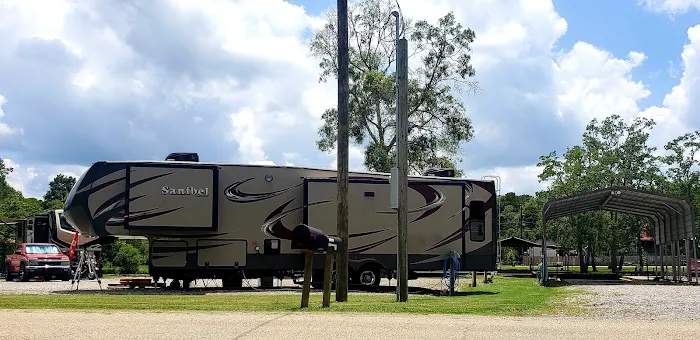 Old River RV Park Picture 9