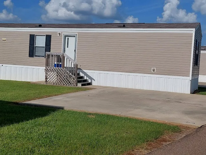 Legacy Mobile Home Park Picture 3