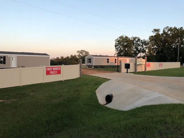Legacy Mobile Home Park Picture 10