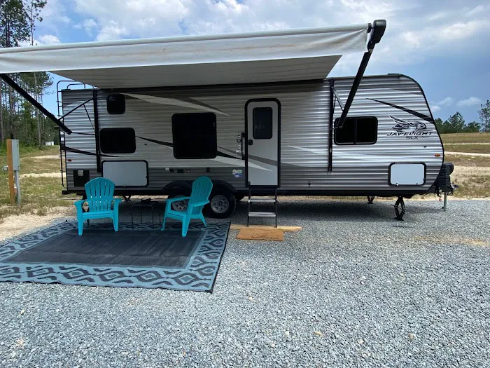 Golden Goose Lodge and RV LLC Picture 3