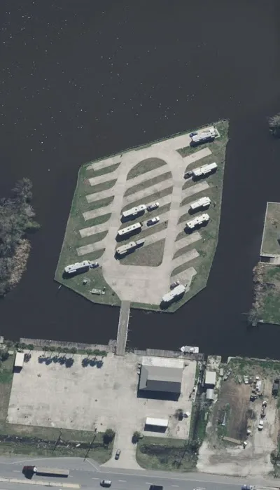Bayou Oasis RV Park Picture 6