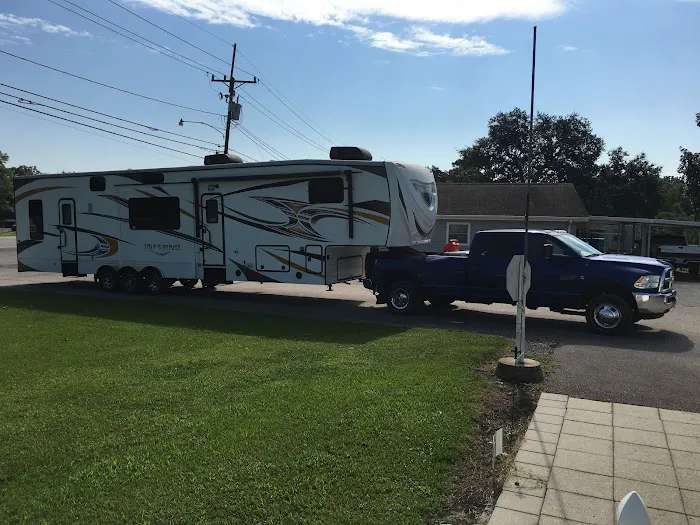 LaPlace Trailer & RV Park LLC Picture 7
