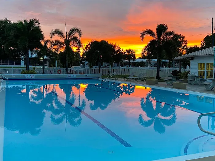 Camp Florida RV Resort Picture 6