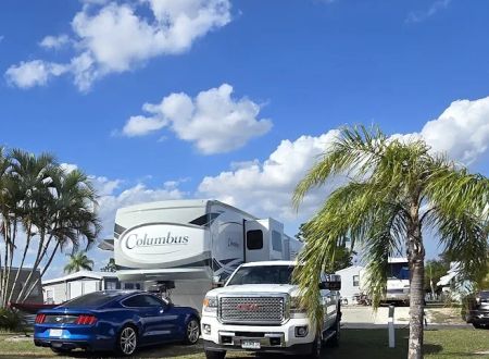Sunshine MH & RV Resort