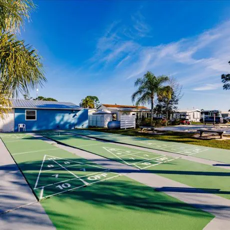 Sunshine MH & RV Resort Picture 10