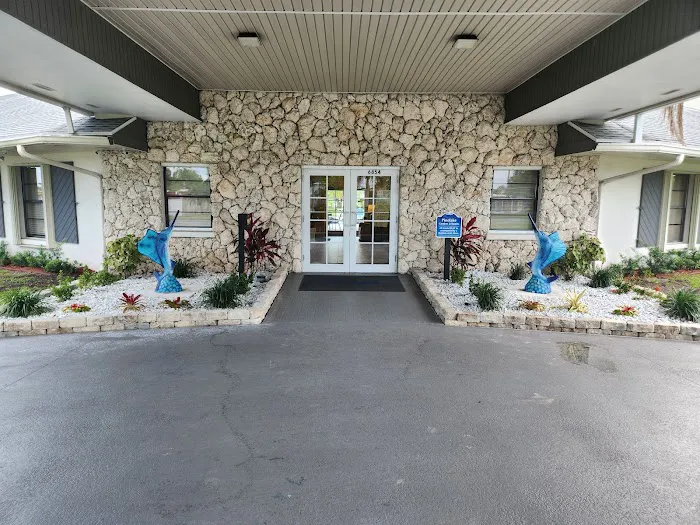 Pinelake Gardens & Estates Picture 2