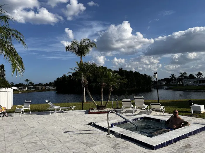 Pinelake Gardens & Estates Picture 10