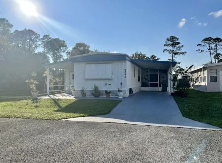 Royal Palm Mobile Home Park