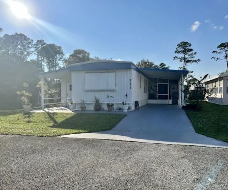 Royal Palm Mobile Home Park
