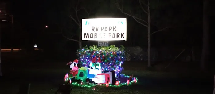 Twin Rivers RV & Mobile Home Park Picture 1