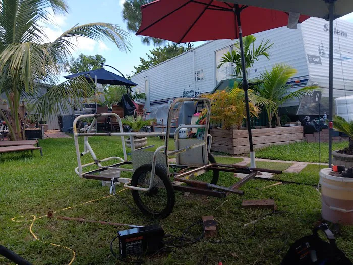 Hobe Village Mobile Home Park Picture 5