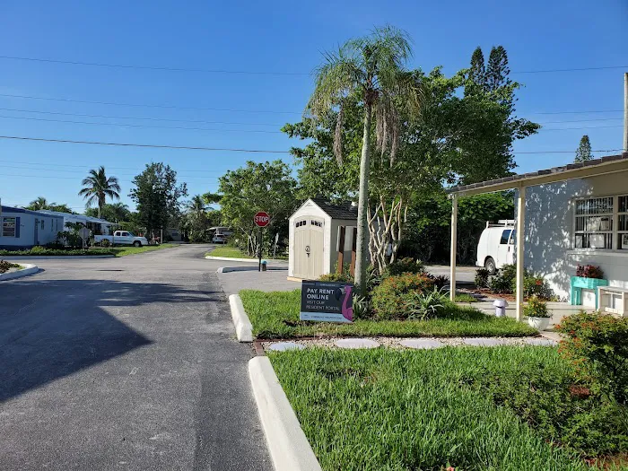Hobe Village Mobile Home Park Picture 9