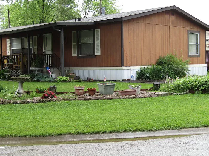 Freeburg Mobile Home Park Picture 8